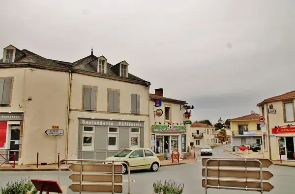 Abri Piscine Plat Prix abri de piscine Aubigny-Les Clouzeaux