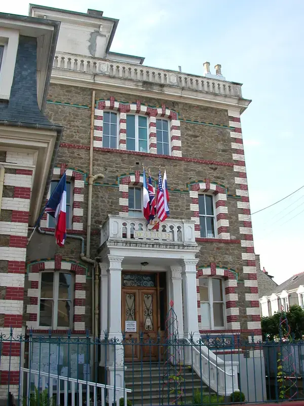 Abri Piscine Plat Prix abri de piscine Dinard